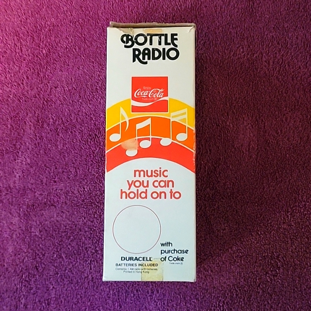Vintage Coca-Cola bottle AM Radio - Picture 2 of 3